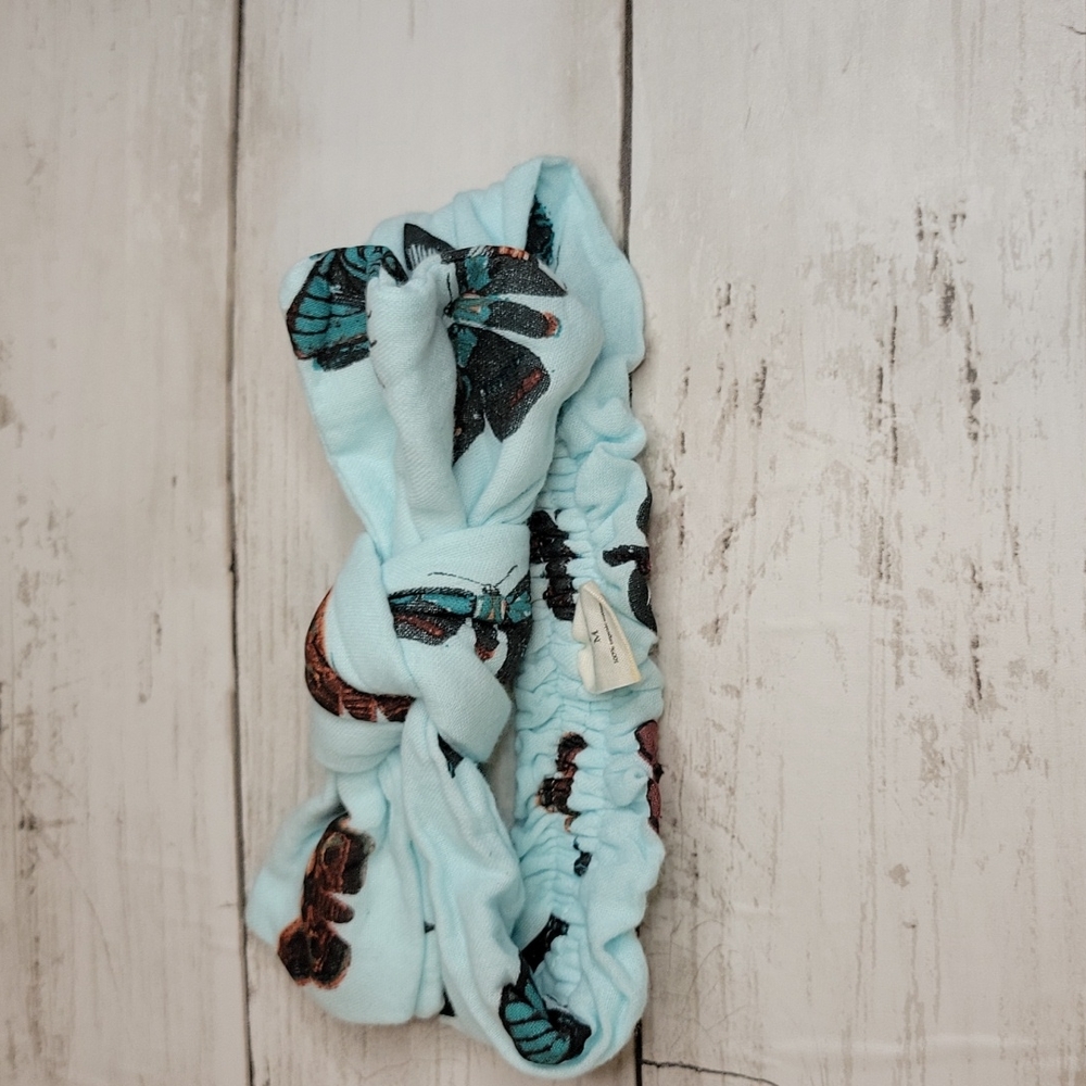 Kate Quinn Knot Headband